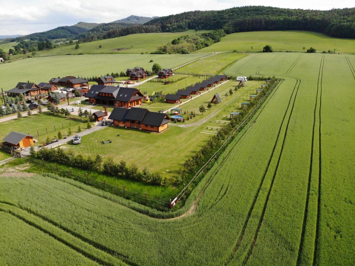 Ubytovanie Koliba Pacho - Zrub Jolanka Prievidza Exterior photo
